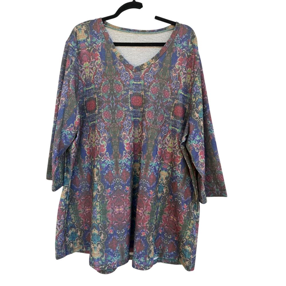 Serengeti Multicolor Abstract Print V-Neck Tunics Top 2X Plus Size